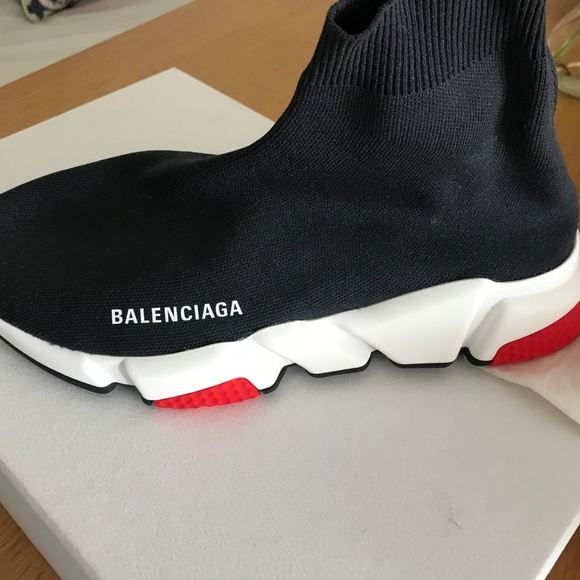 IN BOX BRAND NEW BALENCIAGA SPEED SNEAKERS - Picture 2 of 3